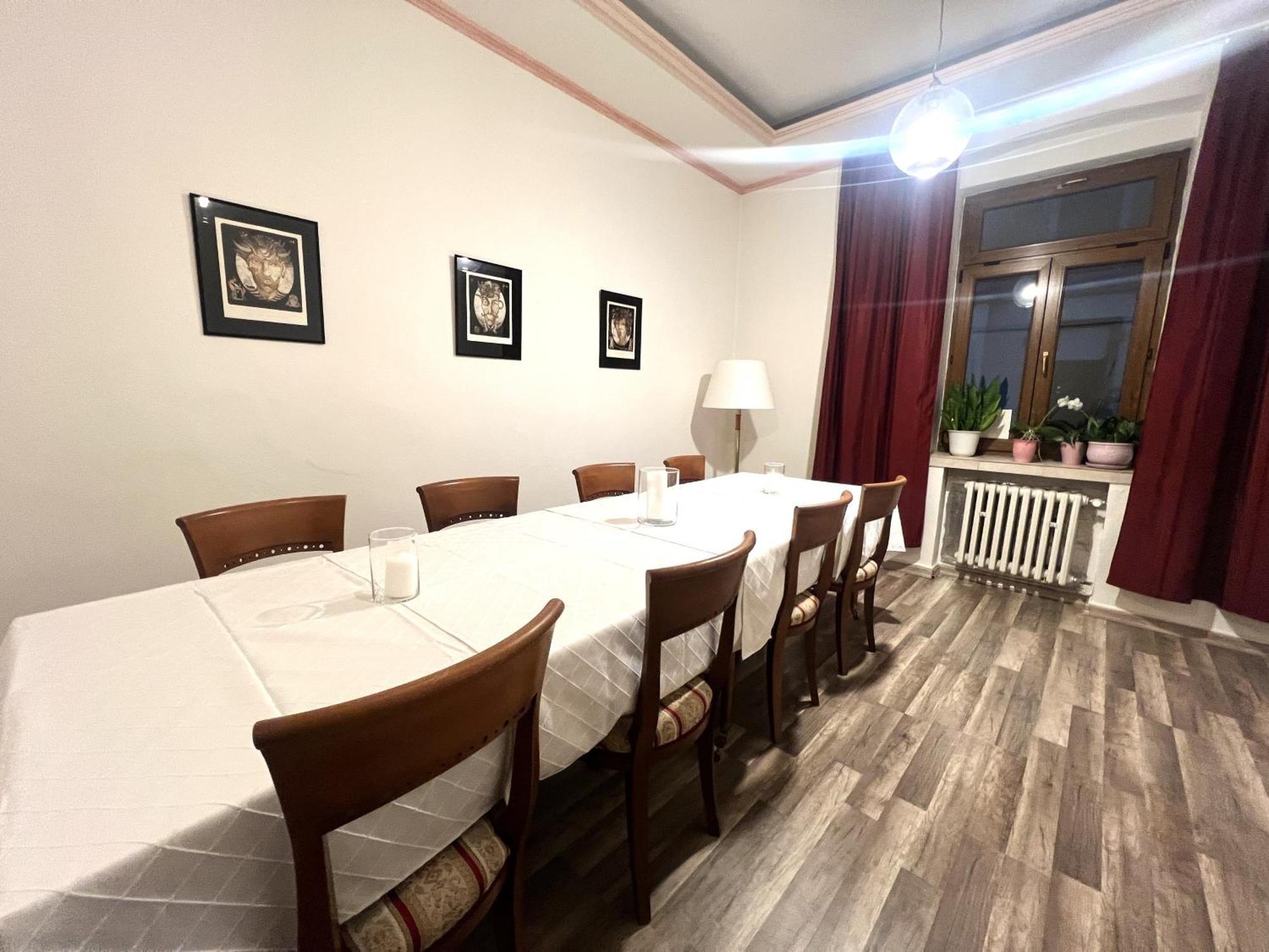 Hotel Majovey Жилина Экстерьер фото